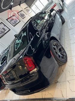 کرایسلەر 300